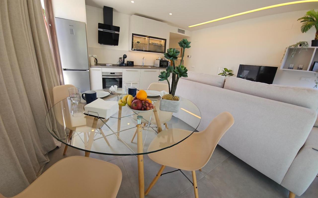 Nogalera Quintessence Apartment With Private Parking By Namaste Elite توريمولينوس المظهر الخارجي الصورة