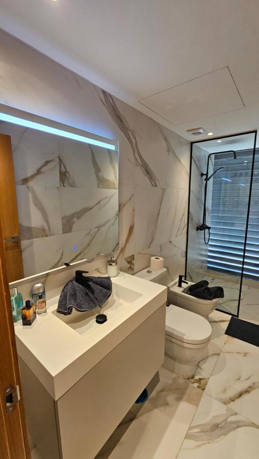 Nogalera Quintessence Apartment With Private Parking By Namaste Elite توريمولينوس المظهر الخارجي الصورة